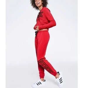 VS PINK EVERYDAY LOUNGE CLASSIC PANTS Joggers size Med Red & black